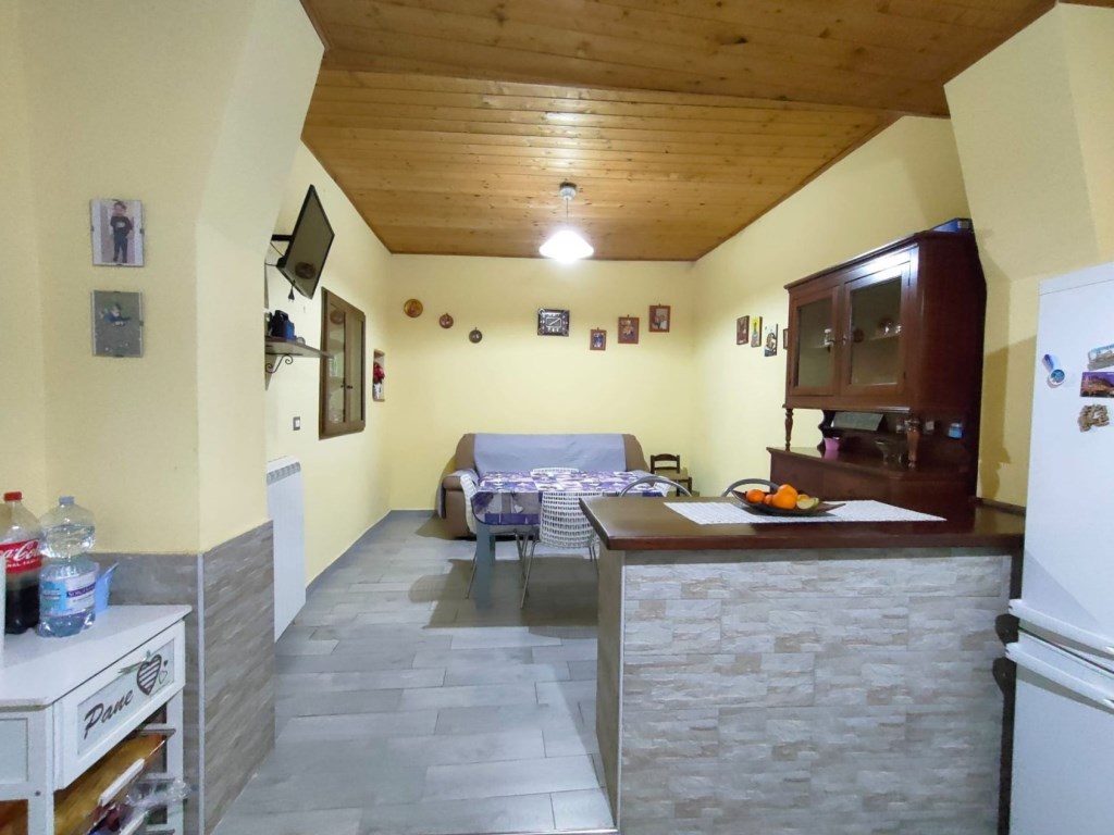 Casa Indipendente in vendita a Solopaca via Capriglia