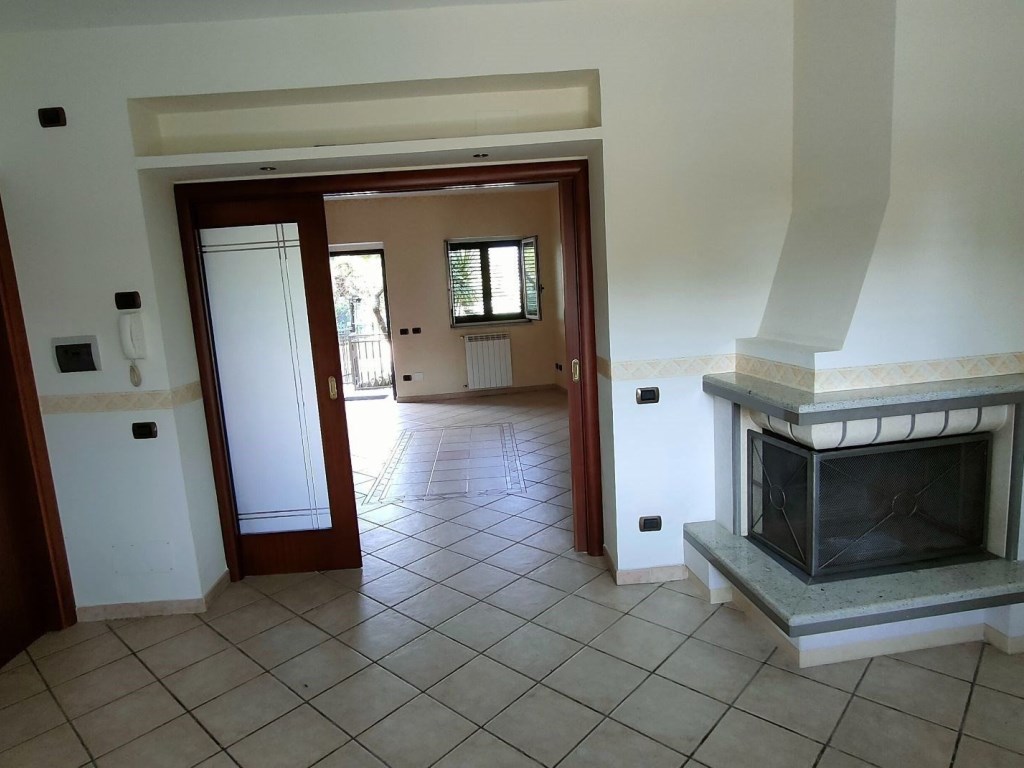 Villa a Schiera in vendita a Telese Terme via Peratonda