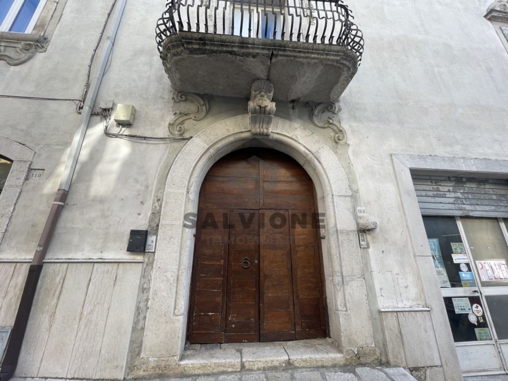 Appartamento in vendita a Cerreto Sannita via Michele Ungaro
