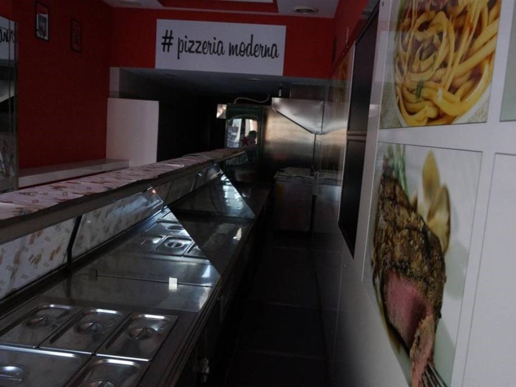 Pizzeria in vendita a Cosenza