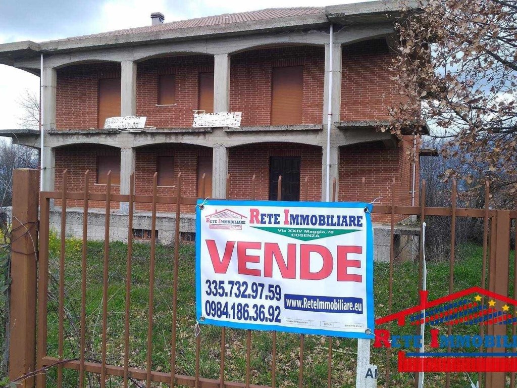 Casa a Schiera in vendita a Paterno Calabro località Spadolette