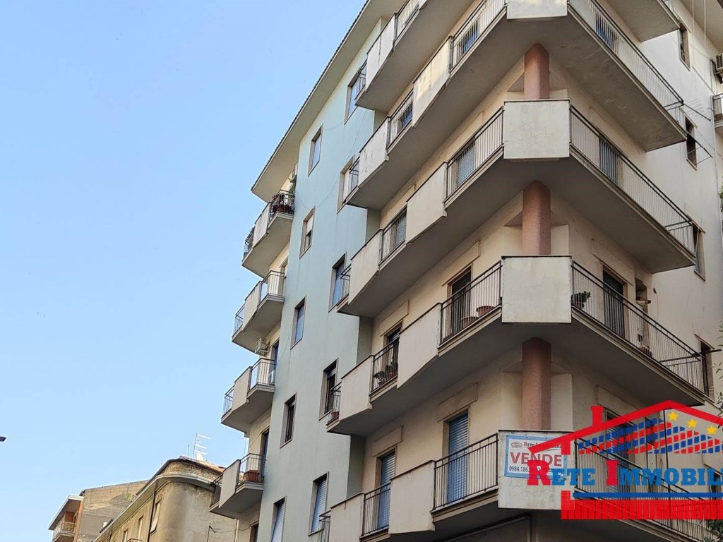 Appartamento in vendita a Cosenza via biscardi- mario mari- corso mazzini