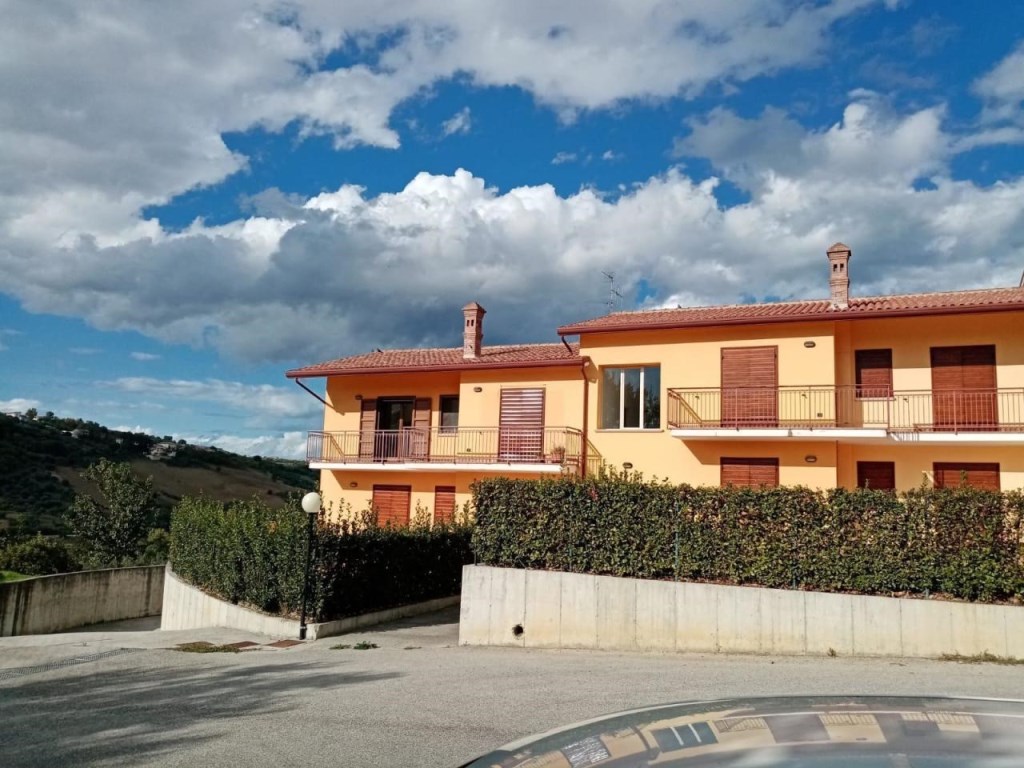 Villa a Schiera in vendita a Lanciano via Sant'Egidio,