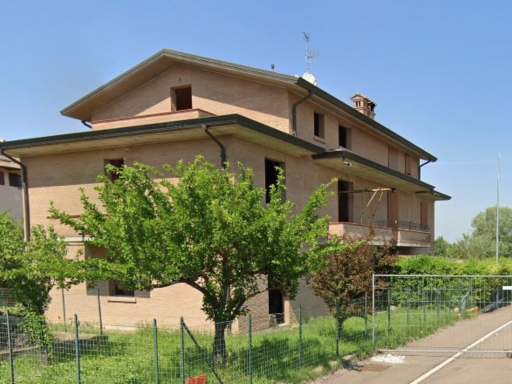 Porzione di Casa in vendita a Reggio nell'Emilia