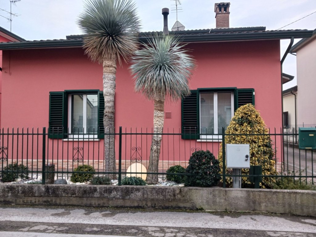 Casa Indipendente in vendita a Ravenna