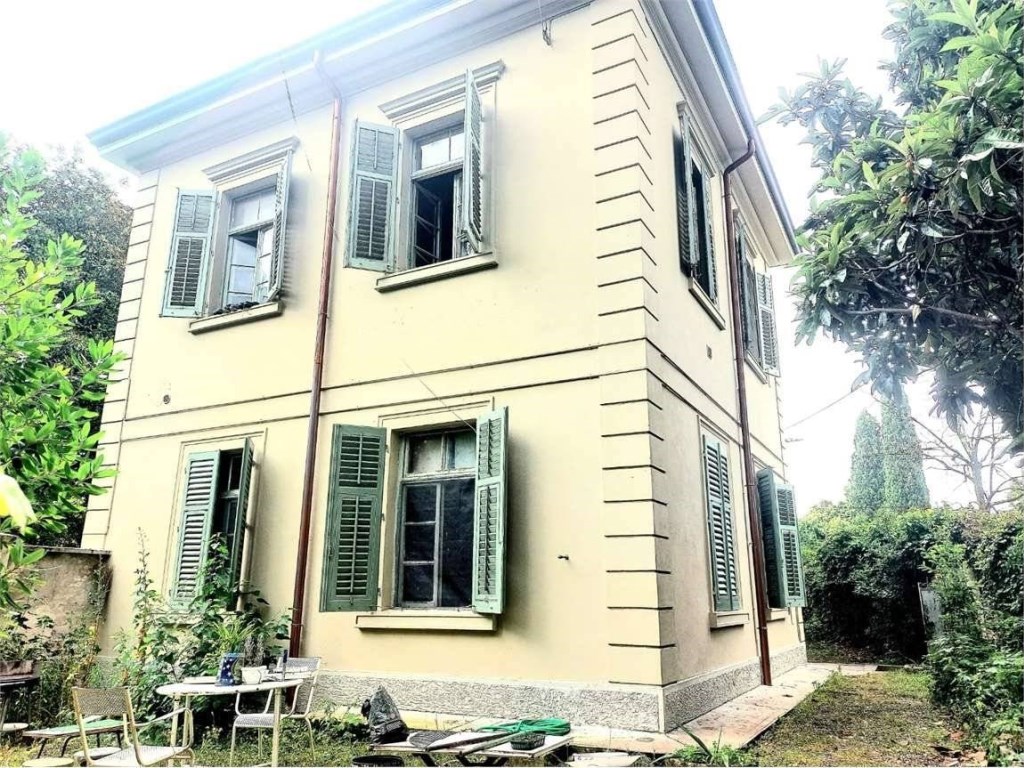 Villa in vendita a Gorizia piazza Medaglie d'Oro