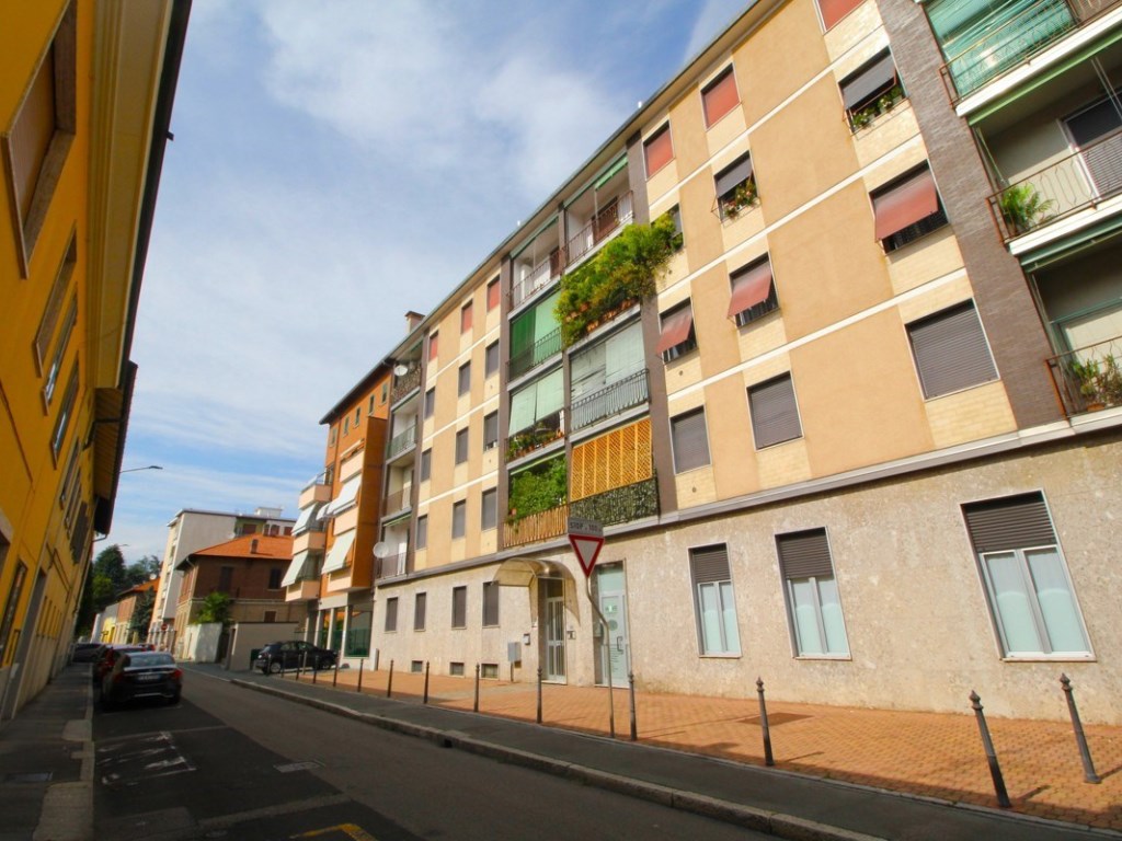Appartamento in vendita a Legnano legnano venezia,40