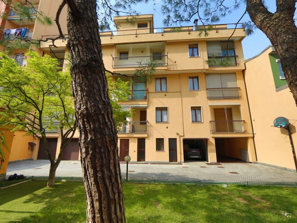 Appartamento in vendita a Legnano legnano Mazzini,9