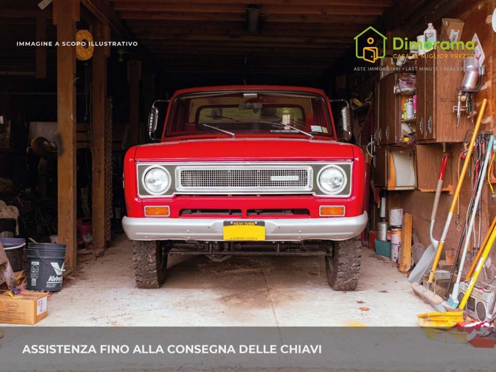 Garage in vendita a Cologno Monzese via Tolmezzo 27