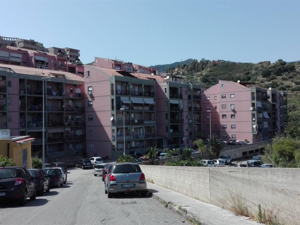 Appartamento in vendita a Messina via tremonti sn
