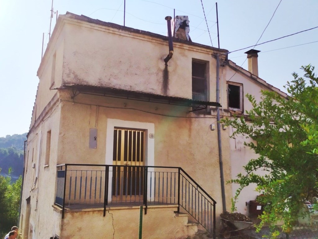 Casa Indipendente in vendita a Roccamontepiano via Reginaldo, 10A