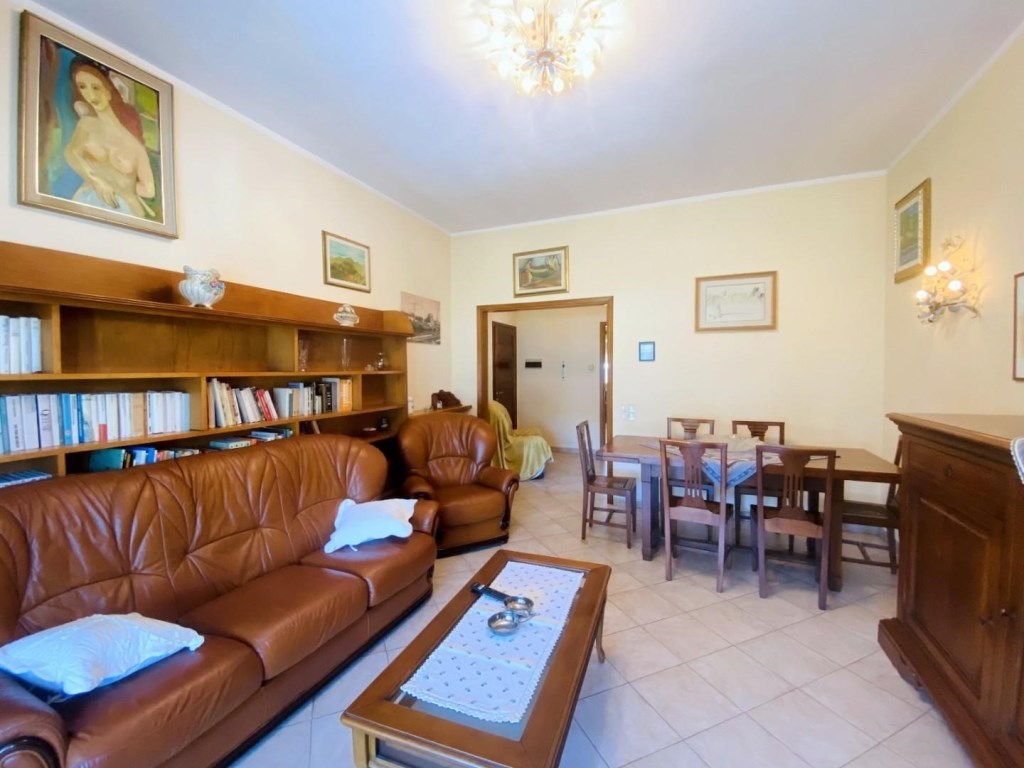 Appartamento in affitto a Camaiore via Papa Leone xiii, 33