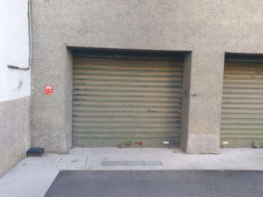 Garage in vendita a Milano milano, via Marco d'Agrate 25