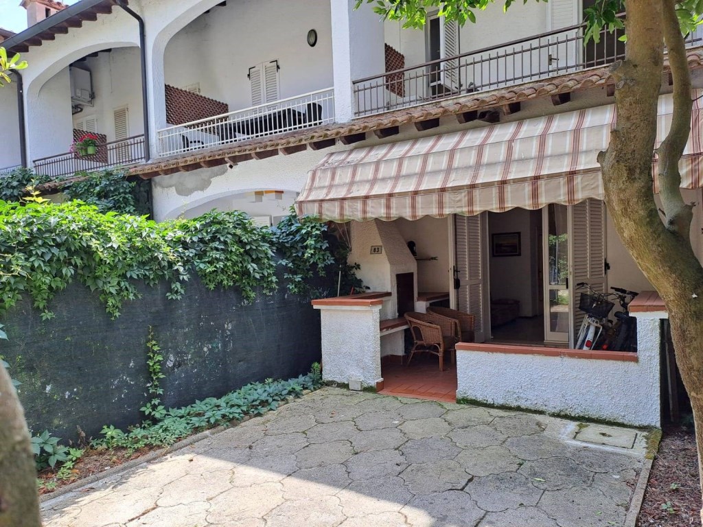 Villa a Schiera in vendita a Comacchio viale Michelangelo 83