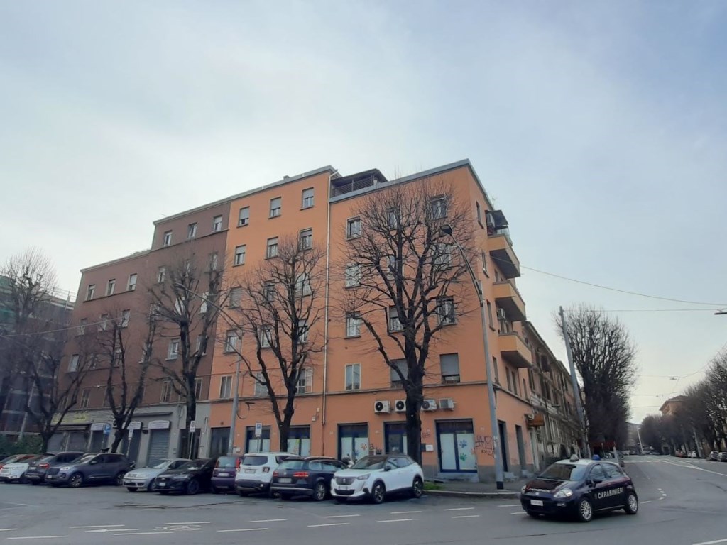 Appartamento in vendita a Bologna via Luigi Tanari 10
