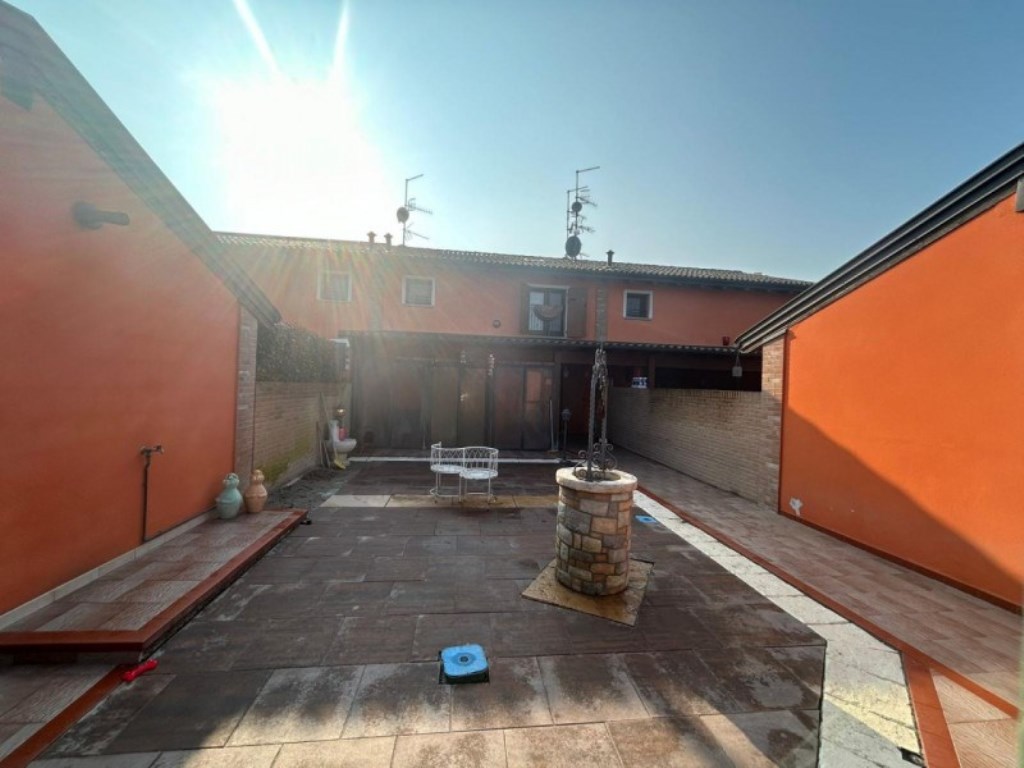Casa a Schiera in vendita a Parma strada Certosino