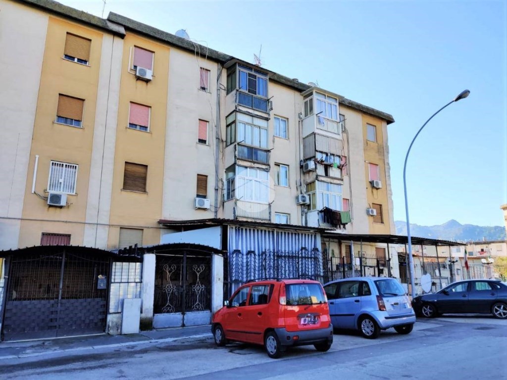 Appartamento in vendita a Palermo via Pernice, 1