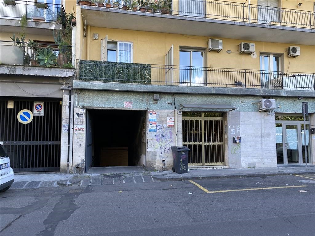 Posto Auto in vendita a Catania via Sassari 68