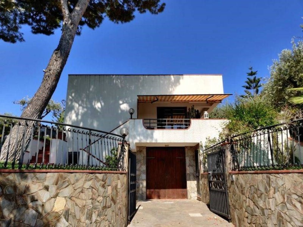 Villa in vendita a Cefalù contrada Mazzaforno
