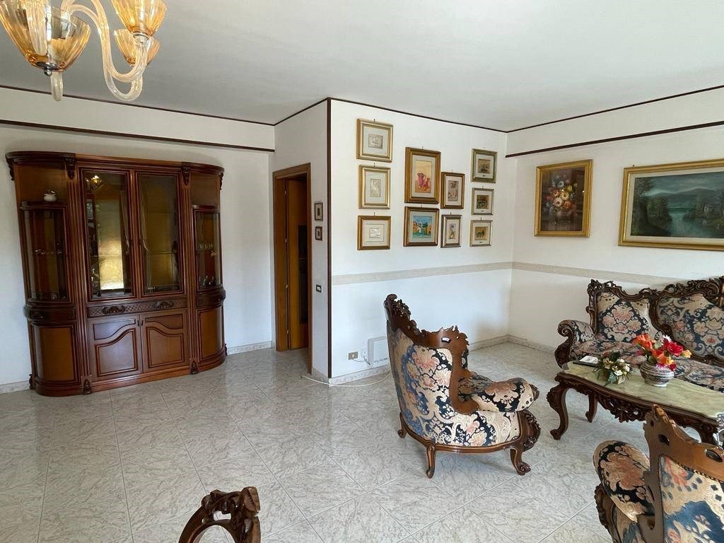 Appartamento in vendita a Crotone via Gaetano Morelli