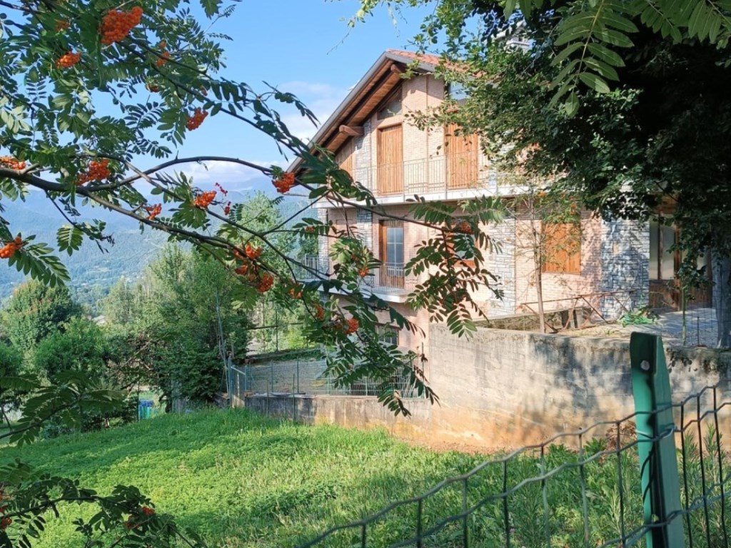 Casa Semindipendente in vendita a Coassolo Torinese via Miasola 319