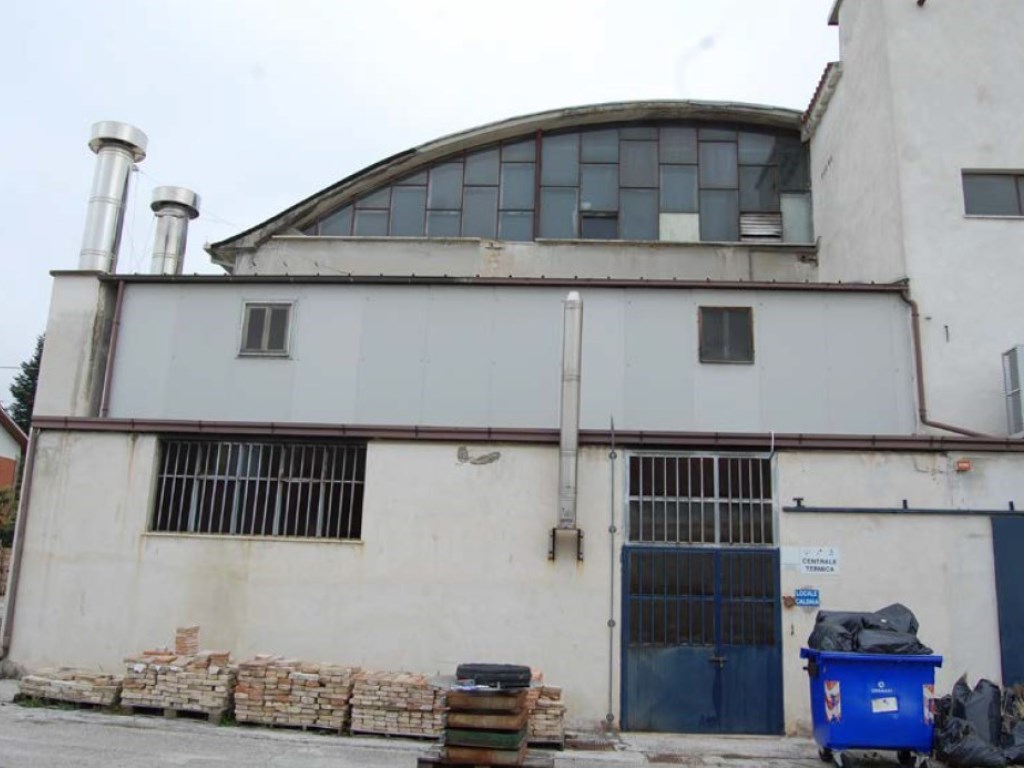 Capannone Industriale in vendita a Civitanova Marche strada Provinciale Maceratese 28