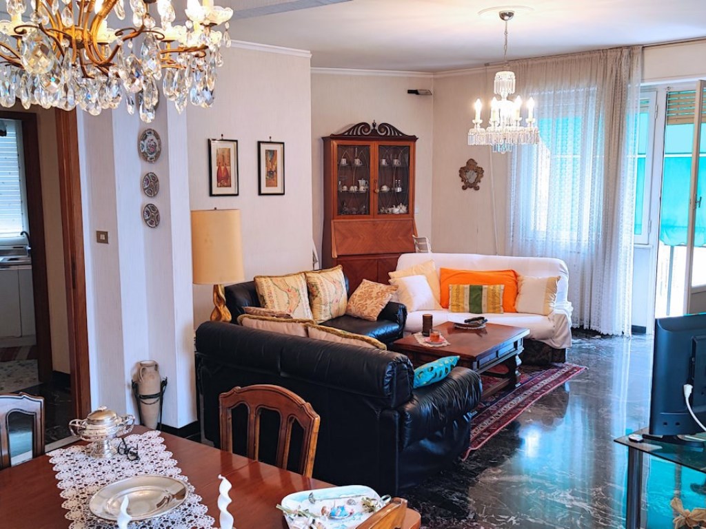 Appartamento in vendita a Rapallo via Aurelia Orientale, 43