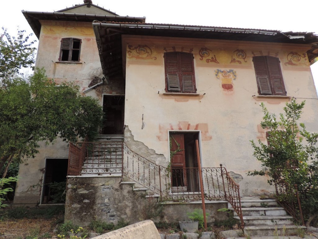 Casa Indipendente in vendita a Rapallo via del Villone, 7
