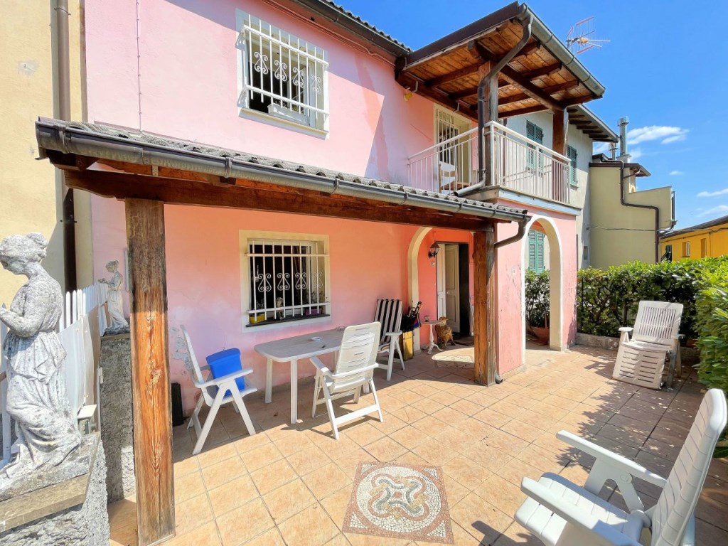 Casa a Schiera in vendita a Lumarzo via Costigliolo, 10