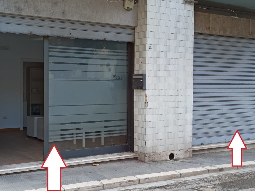 Locale Commerciale in affitto a Manfredonia corso roma 226-228
