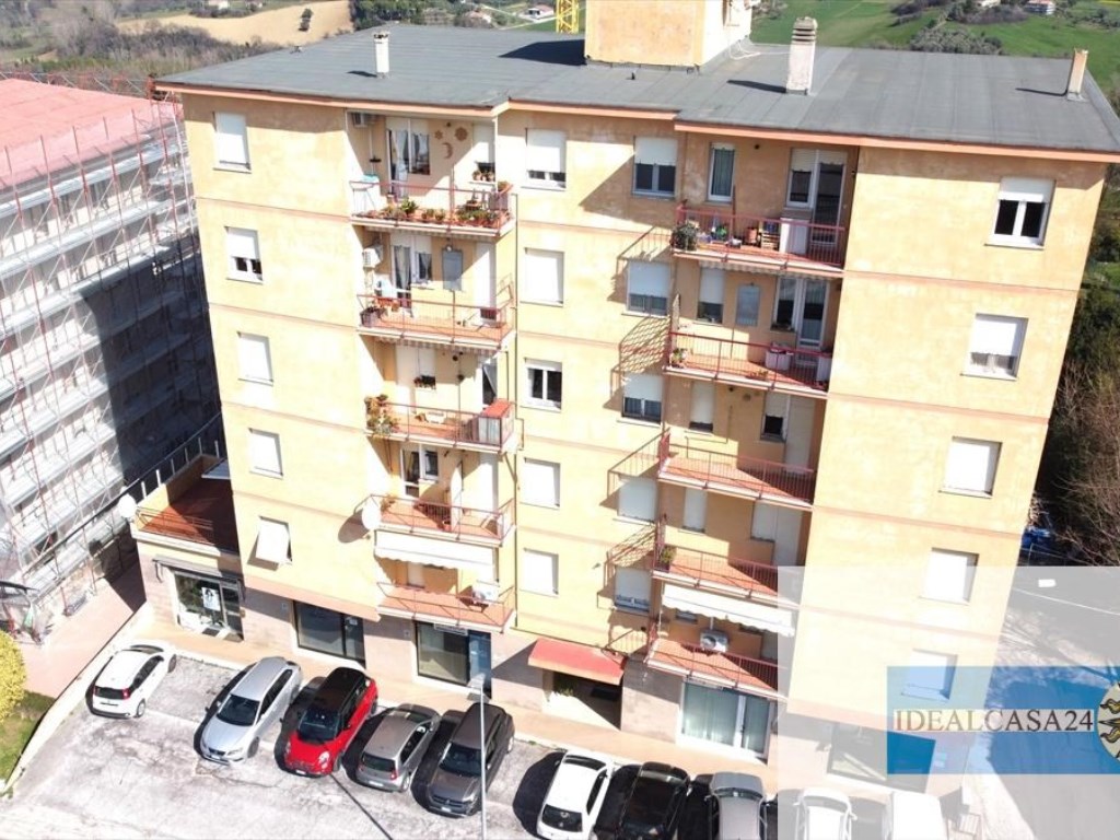 Appartamento in vendita a Macerata macerata Via Dei Velini n. 139