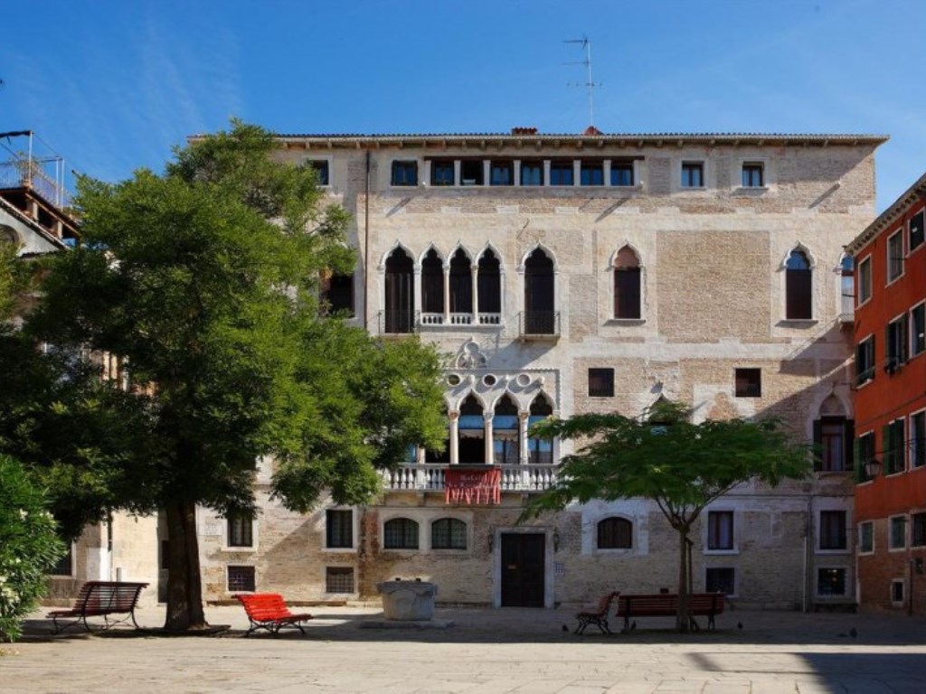 Palazzo in vendita a Venezia campo Bandiera e Moro