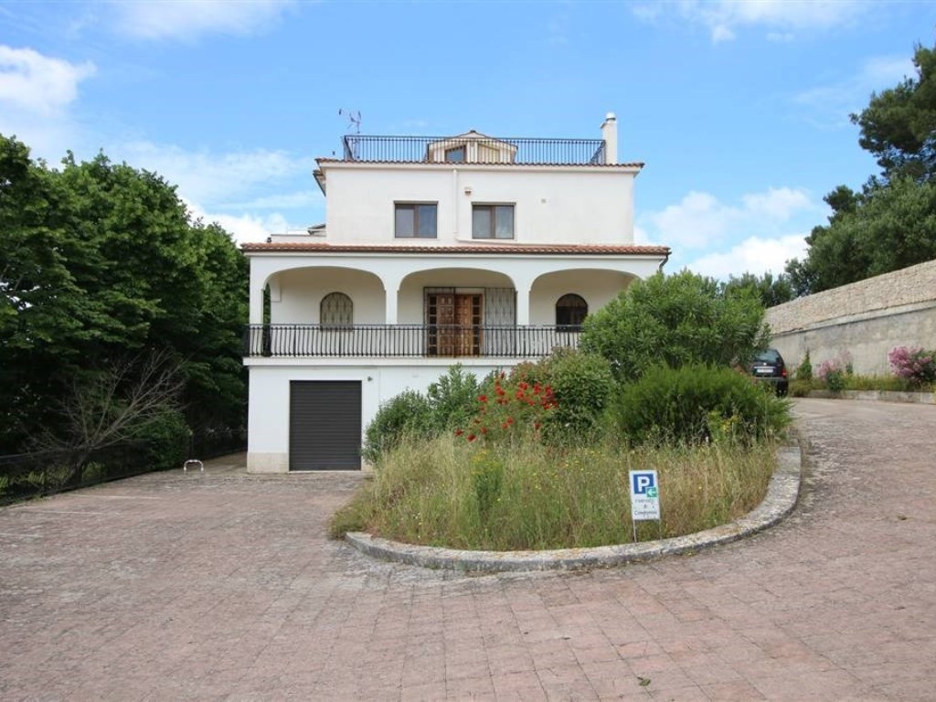 Villa in vendita a Martina Franca contrada Pergolo