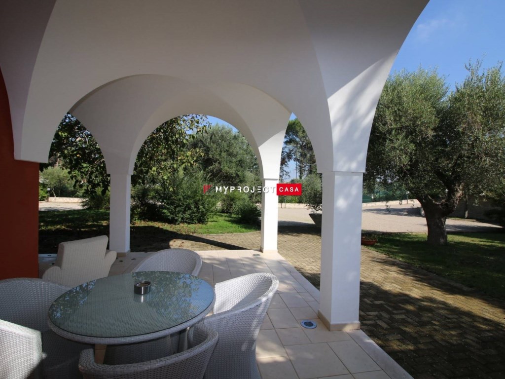 Villa in vendita a Martina Franca via Tiro a Segno 6