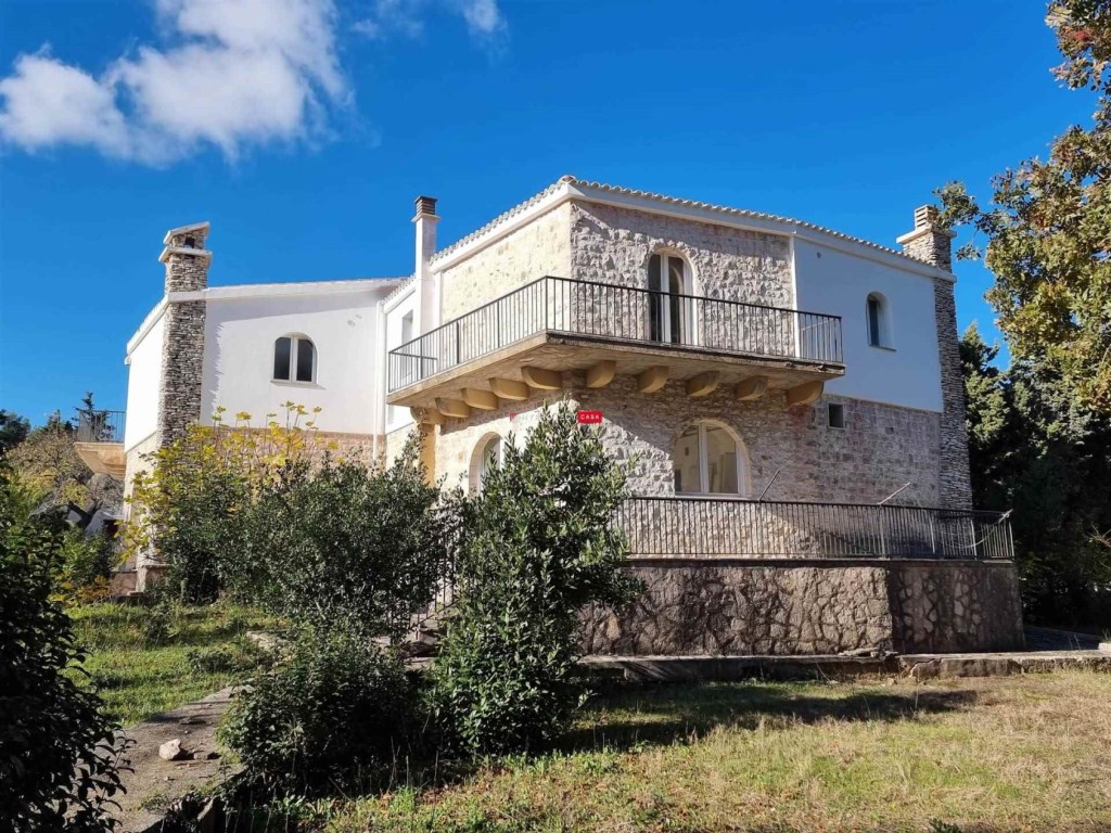 Villa in vendita a Fasano via dei Cespugli