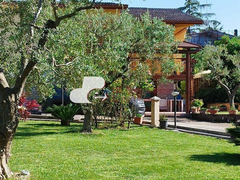 Villa in vendita a Cassano delle Murge viale Unità d'Italia