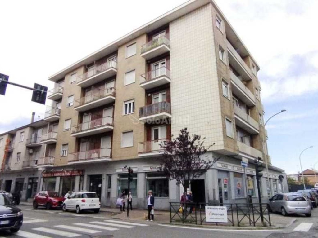 Appartamento in affitto a Moncalieri via Sestriere,