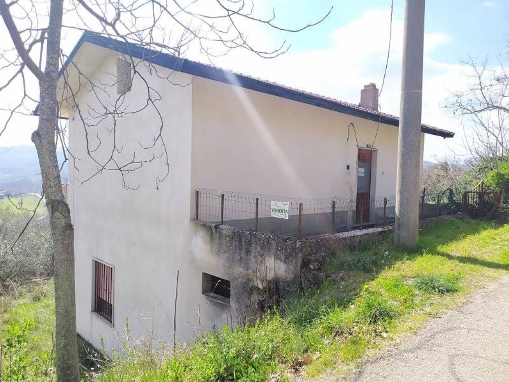 Casa Indipendente in vendita a Villamaina via sotto le coste