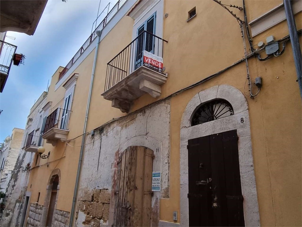 Casa Indipendente in vendita a Canosa di Puglia