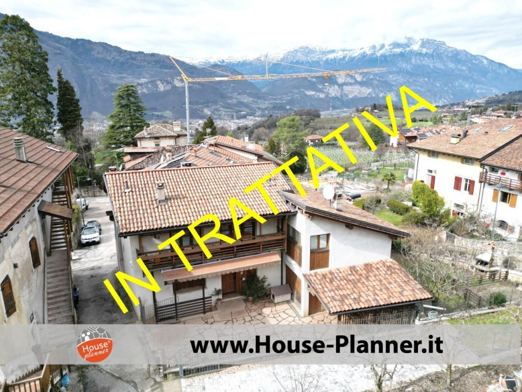 Casa Indipendente in vendita a Trento via Gabbiolo, 27/b