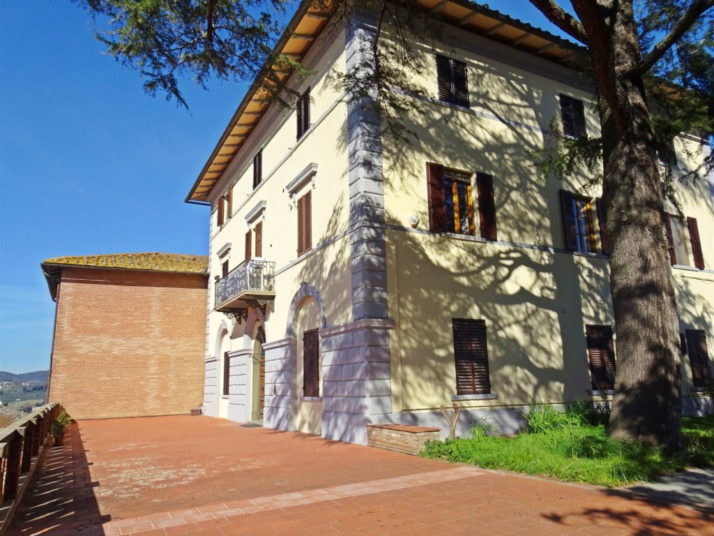 Appartamento in vendita a San Gimignano via niccolo cannicci 1