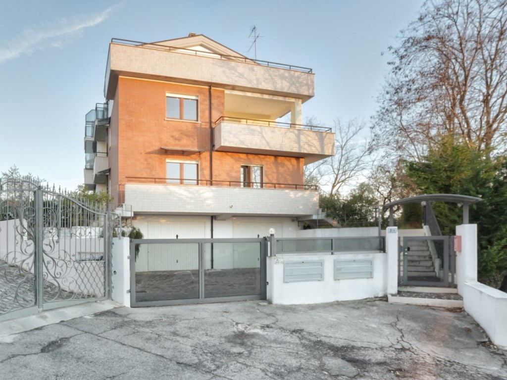 Porzione di Casa in vendita a Pescara