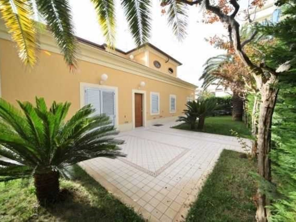 Villa in vendita a San Benedetto del Tronto mare,