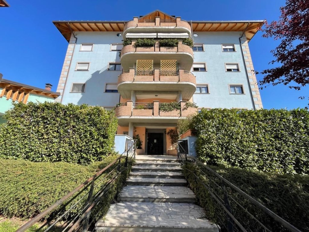 Appartamento in vendita a L'Aquila l'Aquila Piemonte,2c