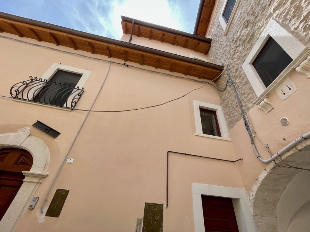 Casa Indipendente in vendita a San Demetrio ne' Vestini san Demetrio ne' Vestini San Michele,1
