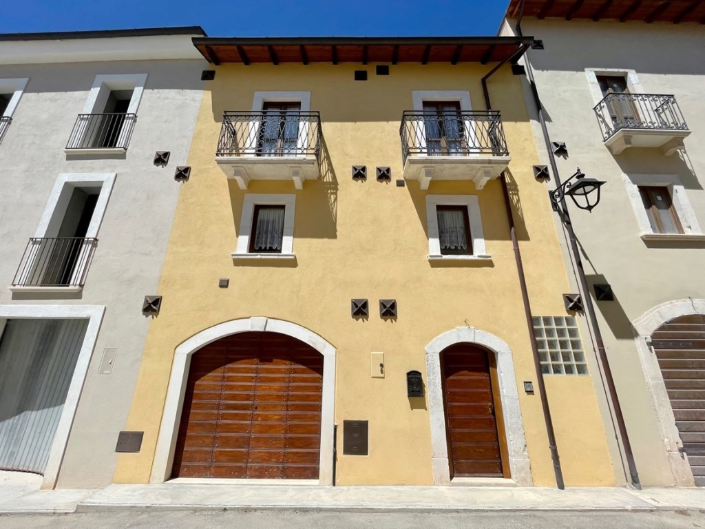 Casa Indipendente in vendita a San Pio delle Camere san Pio delle Camere Principe Umberto,snc
