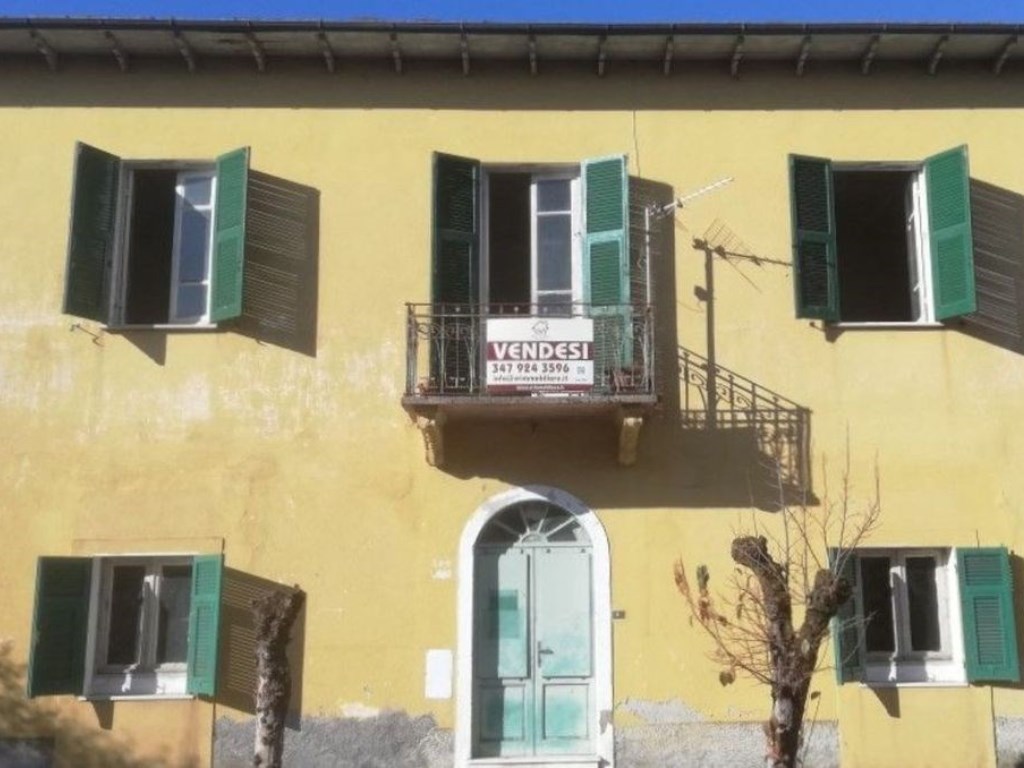 Casa Indipendente in vendita a Sesta Godano