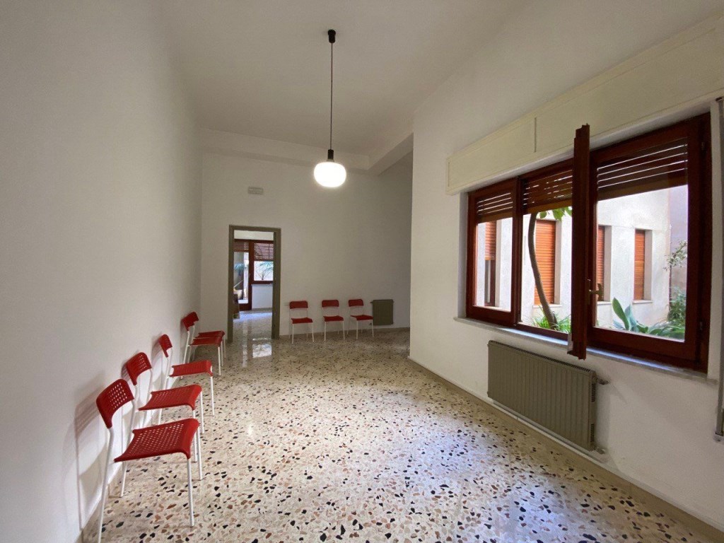 Studio Professionale in affitto a Castelvetrano via Rampingallo