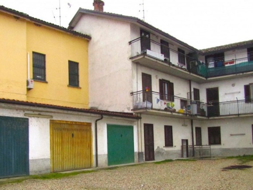 Appartamento in vendita a Sannazzaro de' Burgondi corso della Repubblica n° 80