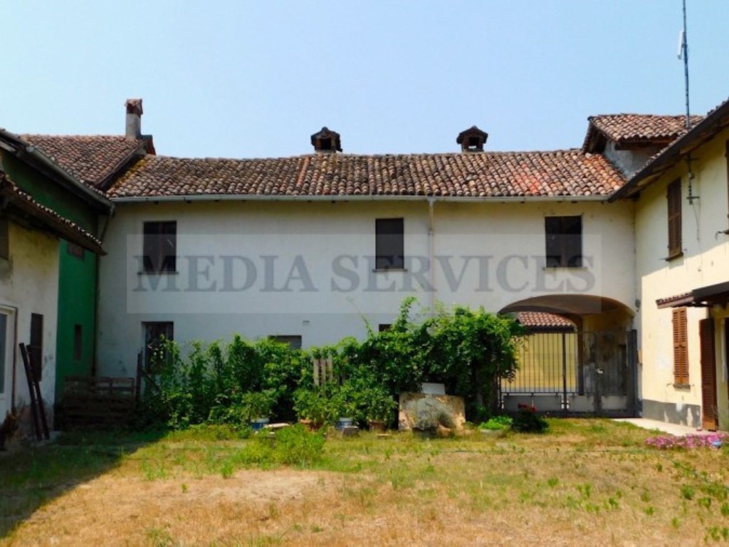 Casa a Schiera in vendita a Mortara via Giuseppe Garibaldi n° 61
